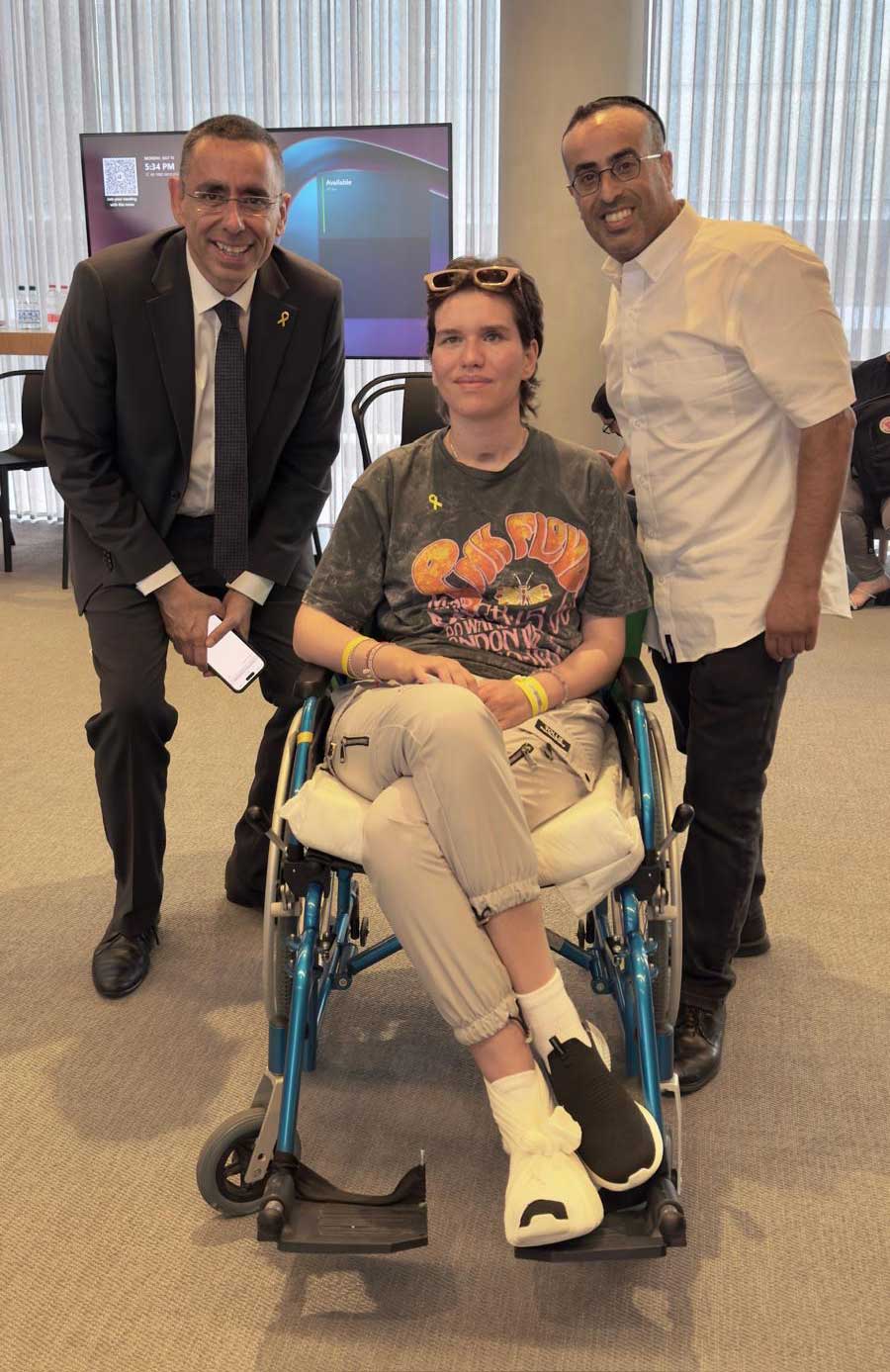 נותנים-תקווה-דיסקונט-14ֿ